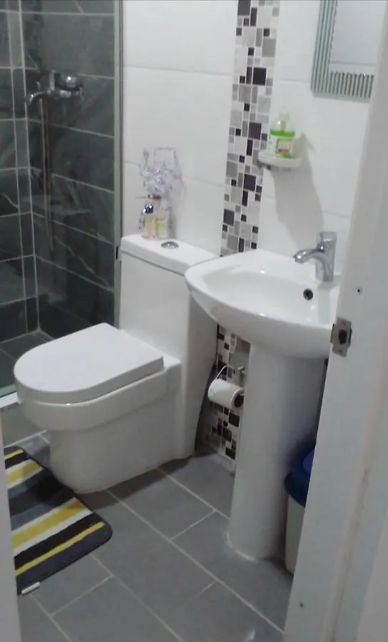 Santiago Monumental Area Apartment: Cozy 3BR with Wi-Fi near Caribe Tours & Colinas Mall Santiago De Los Caballeros 0*,