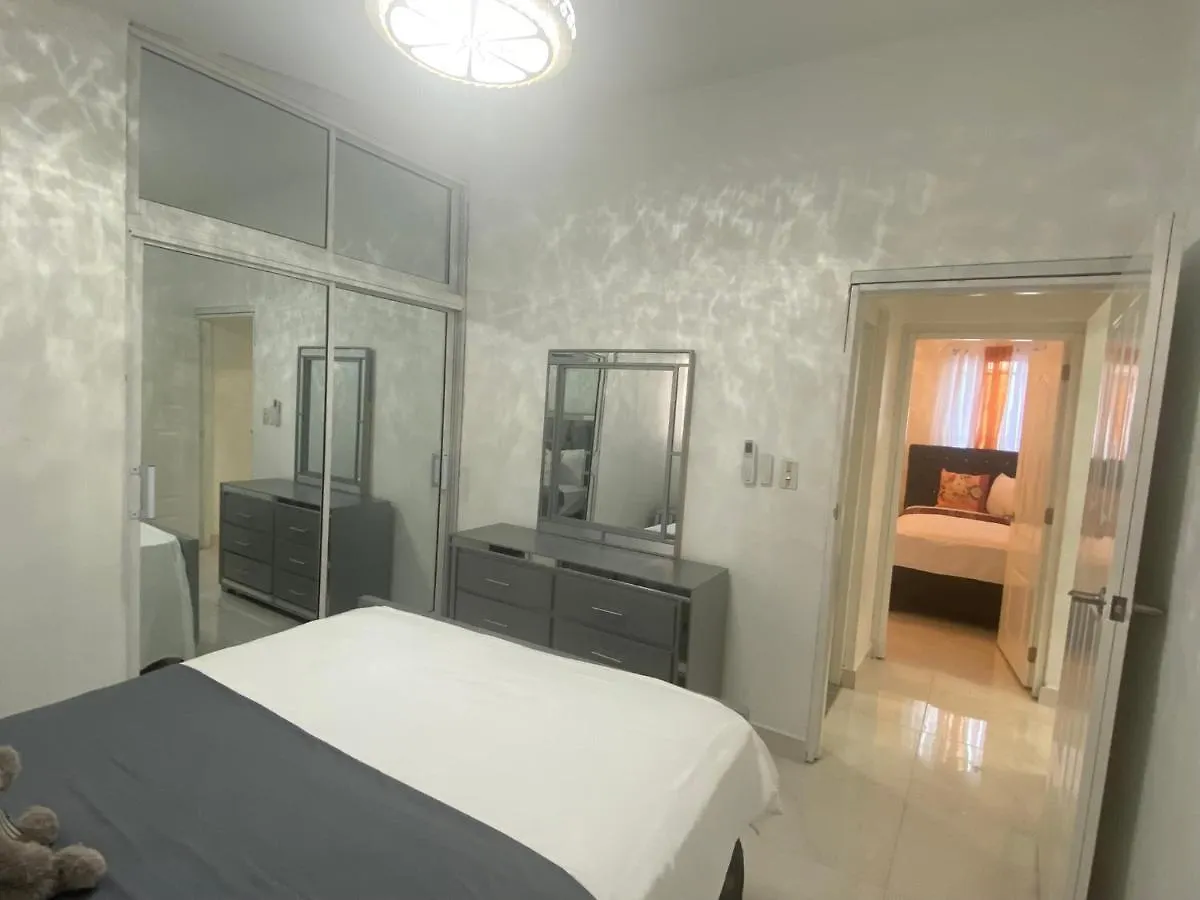Santiago Monumental Area Apartment: Cozy 3BR with Wi-Fi near Caribe Tours & Colinas Mall Santiago De Los Caballeros Dominican Republic