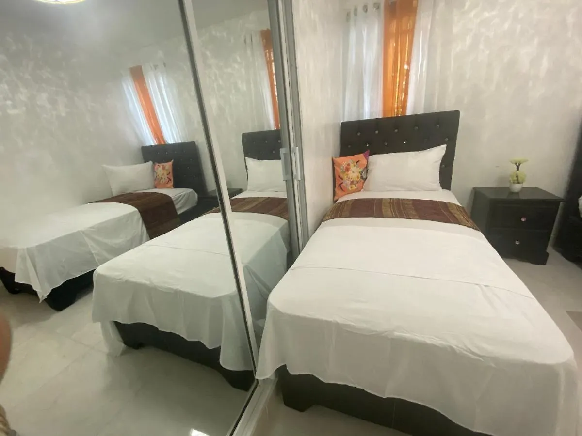 Santiago Monumental Area Apartment: Cozy 3BR with Wi-Fi near Caribe Tours & Colinas Mall Santiago De Los Caballeros Dominican Republic